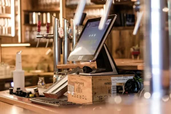 Kassensystem TiPOS Gastro PRO für die Gastronomie