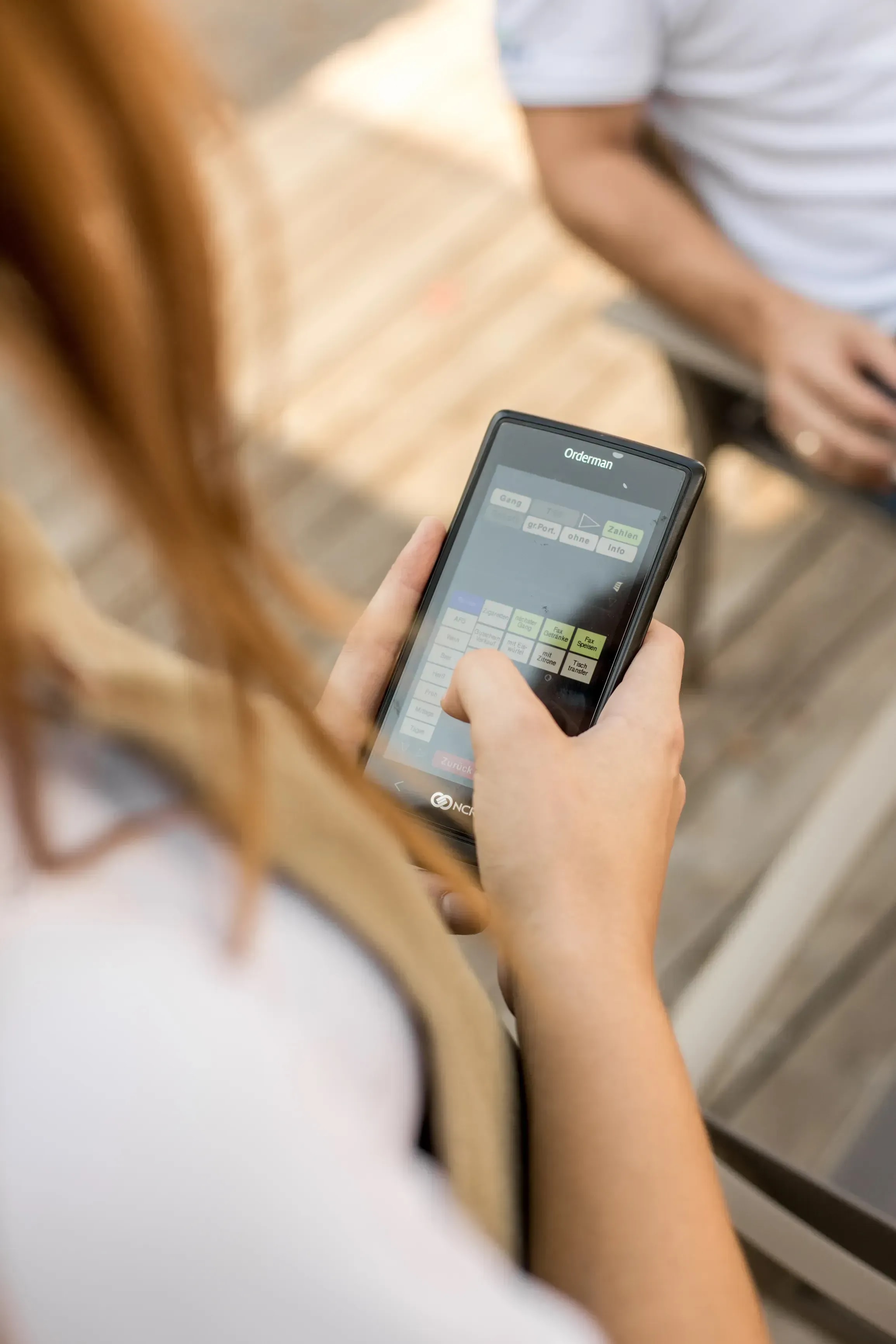 Perfektes Kassensystem für mobiles Funkbonieren in der Gastronomie